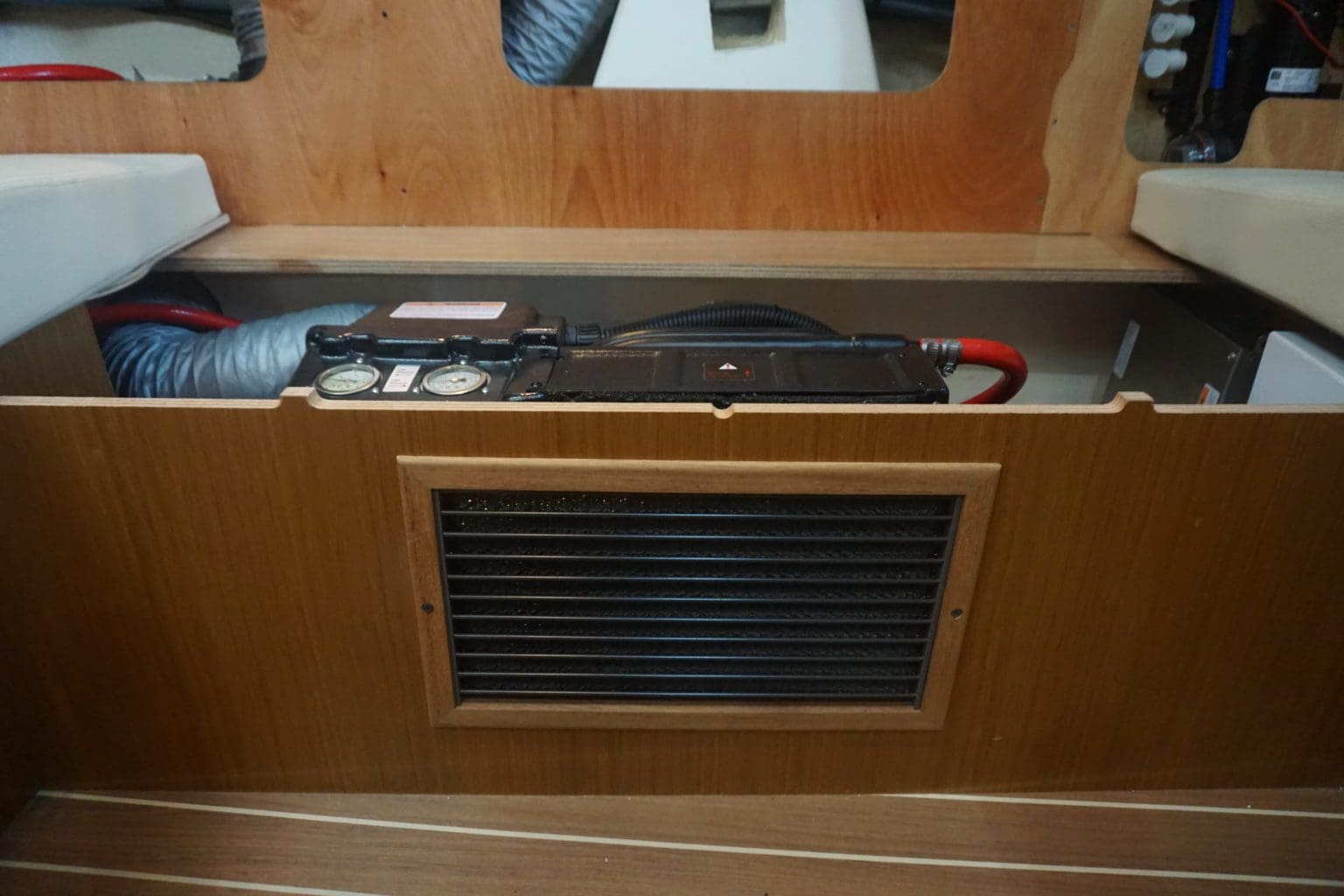 Boat AC. Marine Air Conditioner Repairs. Marineac. Boat A/C Units